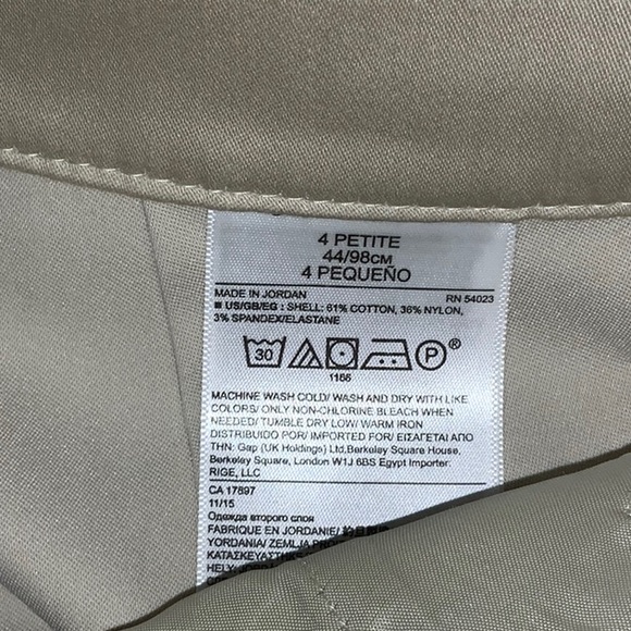 NWOT Banana Republic Wide-Leg Crop Pants - Size 4P - Picture 4 of 4